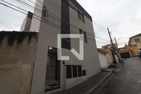 Fachada de apartamento à venda com 1 quarto, 27m² em Vila Isolina Mazzei, São Paulo