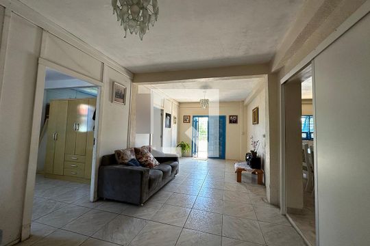Sala de casa à venda com 3 quartos, 160m² em Santos Dumont, São Leopoldo