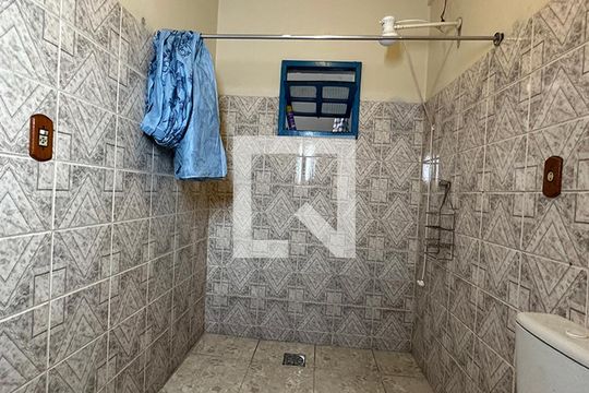 Banheiro de casa à venda com 3 quartos, 160m² em Santos Dumont, São Leopoldo