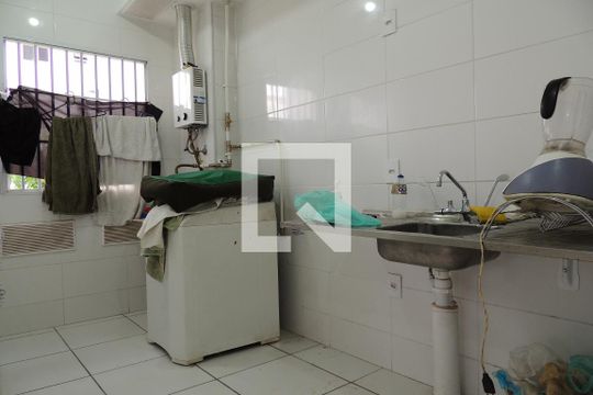 Cozinha  de apartamento à venda com 1 quarto, 40m² em Anil, Rio de Janeiro