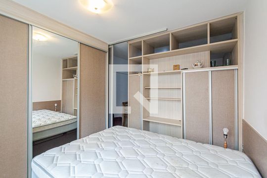 Quarto de kitnet/studio à venda com 1 quarto, 32m² em Consolação, São Paulo