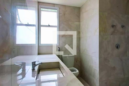 Banheiro de apartamento à venda com 4 quartos, 198m² em Vila da Serra, Nova Lima