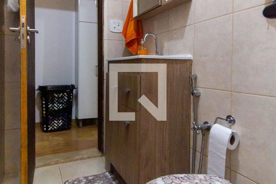 Banheiro de casa à venda com 3 quartos, 150m² em Vila Carrao, São Paulo