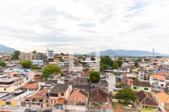 Vista do Quarto 2 de apartamento para alugar com 2 quartos, 52m² em Bento Ribeiro, Rio de Janeiro