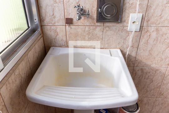 Área de Serviço de apartamento para alugar com 2 quartos, 52m² em Bento Ribeiro, Rio de Janeiro