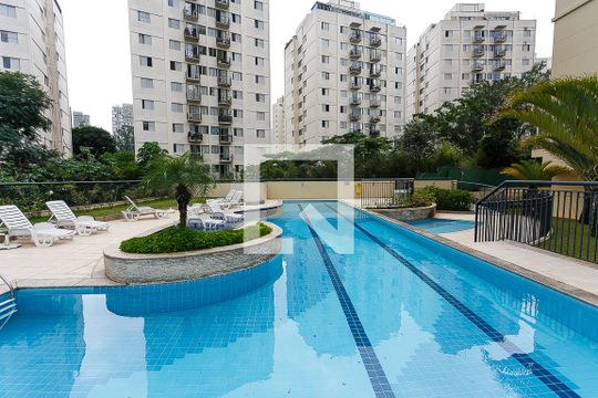 Área comum - Piscina de apartamento para alugar com 3 quartos, 126m² em Vila Suzana, São Paulo