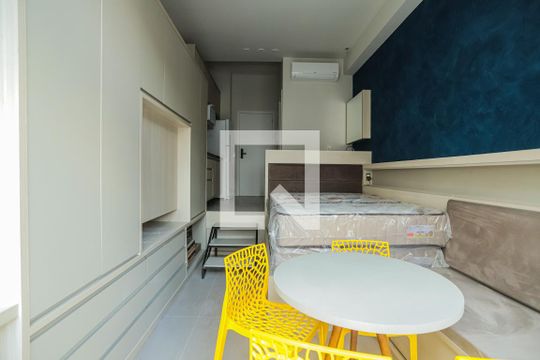 Studio de kitnet/studio para alugar com 1 quarto, 30m² em Perdizes, São Paulo