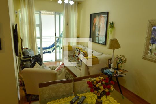 Sala de apartamento à venda com 2 quartos, 68m² em Tanque, Rio de Janeiro
