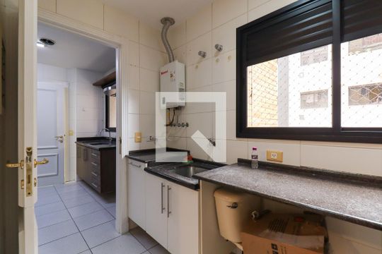 Área de Serviço de apartamento para alugar com 3 quartos, 100m² em Batel, Curitiba