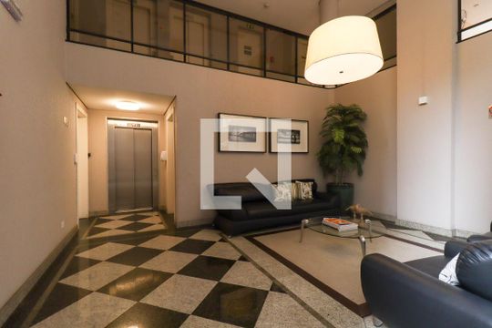 Hall social de apartamento para alugar com 3 quartos, 100m² em Batel, Curitiba