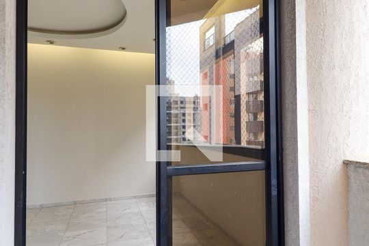Varanda gourmet de apartamento para alugar com 3 quartos, 100m² em Batel, Curitiba