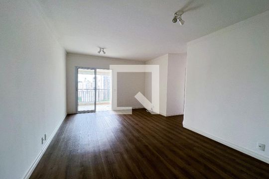Apartamento para alugar com 2 quartos, 74m² em Vila Olímpia, São Paulo
