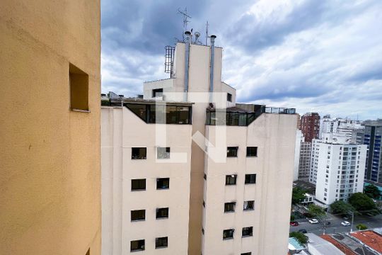 Vista de apartamento para alugar com 2 quartos, 74m² em Vila Olímpia, São Paulo