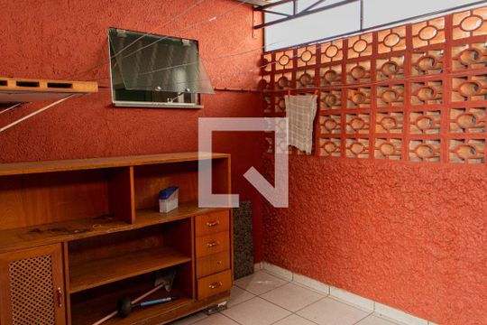 Área de Serviço de casa à venda com 4 quartos, 140m² em Vila Arcádia, São Paulo
