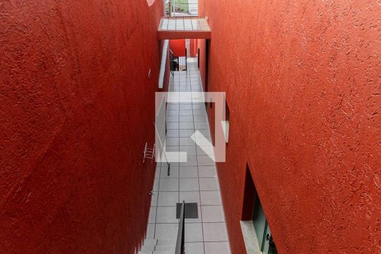 Quintal de casa à venda com 4 quartos, 140m² em Vila Arcádia, São Paulo