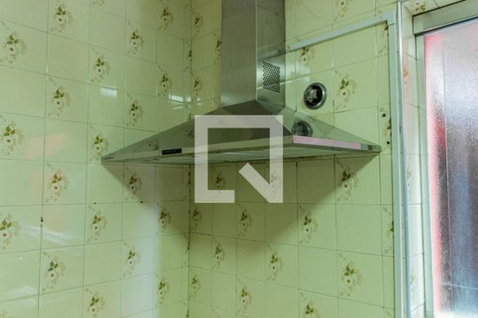 Cozinha de casa à venda com 4 quartos, 140m² em Vila Arcádia, São Paulo