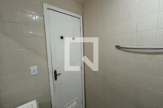 Banheiro da Suíte de apartamento para alugar com 2 quartos, 65m² em Engenho Novo, Rio de Janeiro