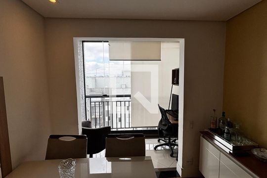 Sala de apartamento à venda com 3 quartos, 65m² em Utinga, Santo André