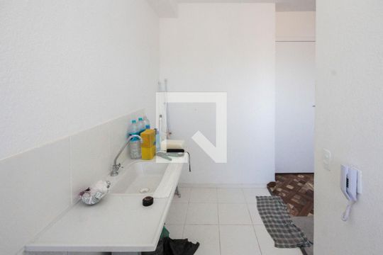 Cozinha de apartamento para alugar com 2 quartos, 45m² em Jardim Imperador (zona Leste), São Paulo