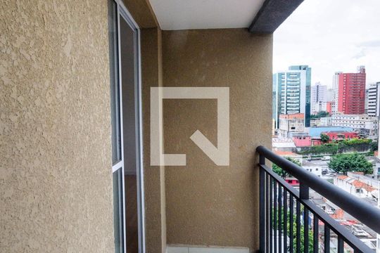 Varanda - Área de Serviço de kitnet/studio para alugar com 1 quarto, 27m² em Jardim Nélia, São Paulo