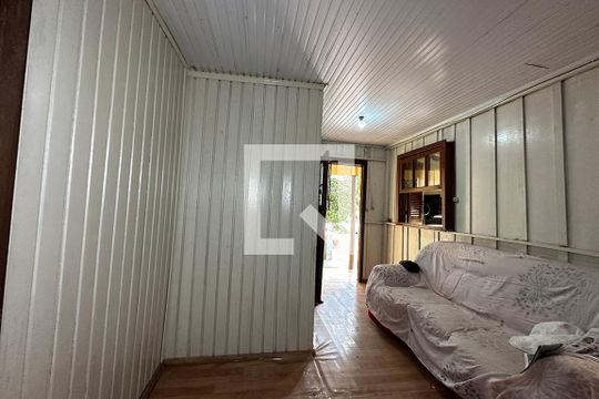 Sala de casa à venda com 2 quartos, 90m² em Santa Teresa, São Leopoldo