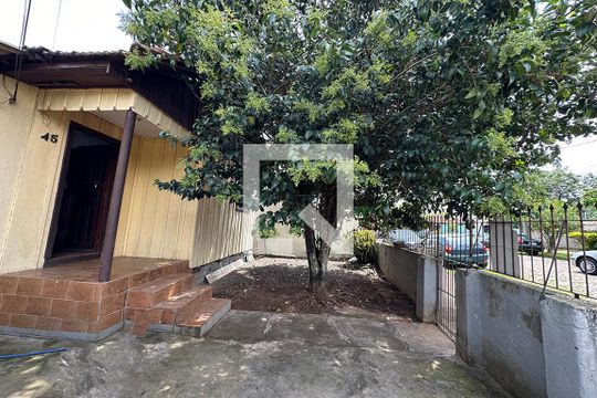Área Externa de casa à venda com 2 quartos, 90m² em Santa Teresa, São Leopoldo