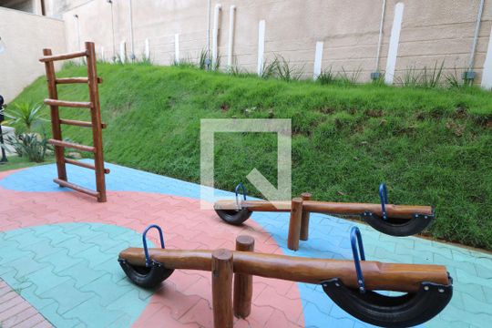 Área comum - Playground de apartamento para alugar com 2 quartos, 47m² em Cidade Satelite Santa Barbara, São Paulo