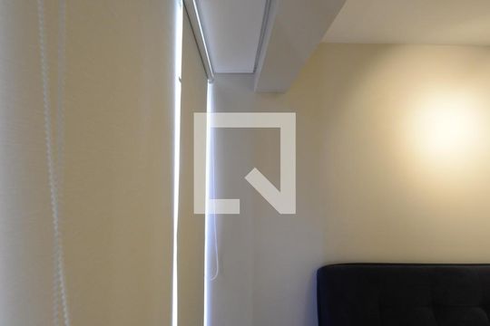 Varanda de kitnet/studio à venda com 1 quarto, 32m² em Vila Mariana, São Paulo