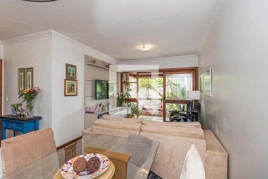 Sala de apartamento à venda com 2 quartos, 105m² em Rio Branco, Porto Alegre