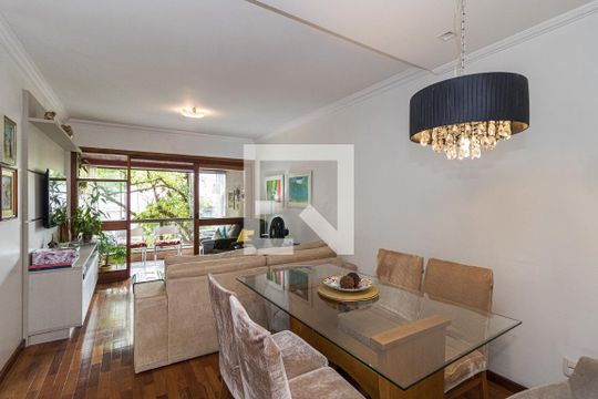 Apartamento à venda com 2 quartos, 105m² em Rio Branco, Porto Alegre