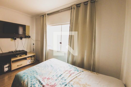 Quarto 1 de casa à venda com 3 quartos, 220m² em Novo Eldorado, Contagem
