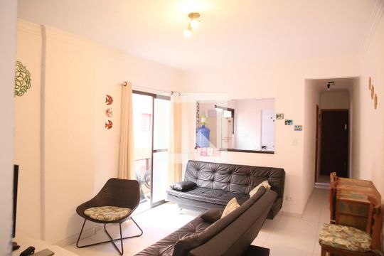 Sala de apartamento para alugar com 2 quartos, 67m² em Caiçara, Praia Grande