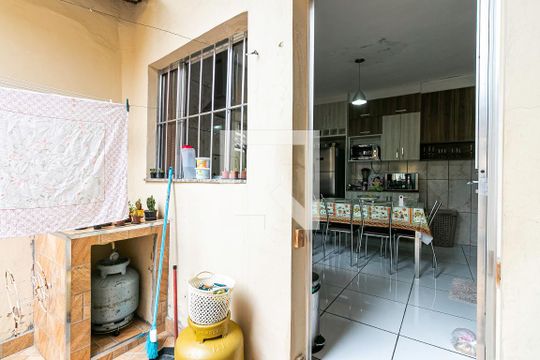 Cozinha / Entrada casa 1 de casa à venda com 4 quartos, 187m² em Vila Mafra, São Paulo