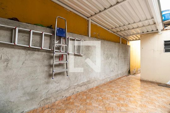 Quintal de casa à venda com 4 quartos, 187m² em Vila Mafra, São Paulo