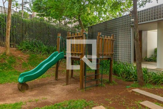 Área comum - Playground de apartamento para alugar com 2 quartos, 130m² em Vila Ipojuca, São Paulo