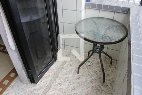 Varanda de apartamento para alugar com 1 quarto, 46m² em Itararé, São Vicente