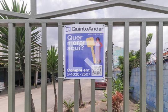 Plaquinha de apartamento à venda com 2 quartos, 44m² em Fazenda da Juta, São Paulo