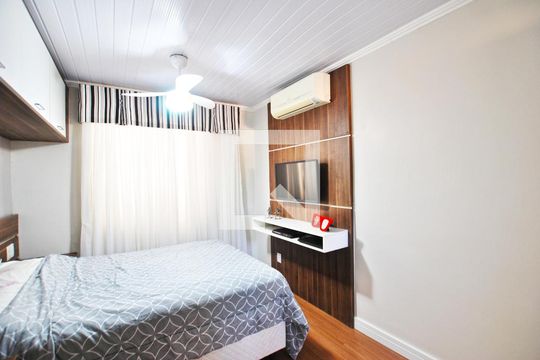 Quarto 1 de casa à venda com 3 quartos, 148m² em Campo Novo, Porto Alegre