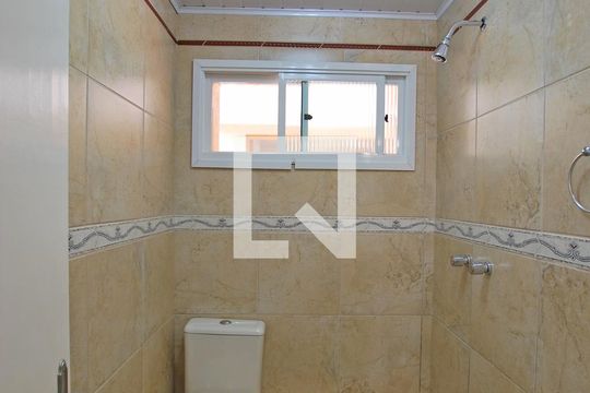 Lavabo de casa à venda com 3 quartos, 148m² em Campo Novo, Porto Alegre