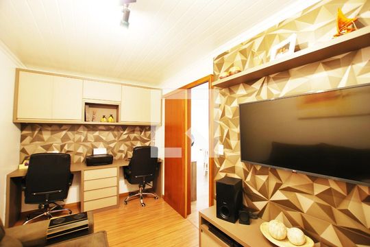 Sala 1 de casa à venda com 3 quartos, 148m² em Campo Novo, Porto Alegre