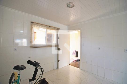 Cozinha 1 de casa à venda com 3 quartos, 148m² em Campo Novo, Porto Alegre