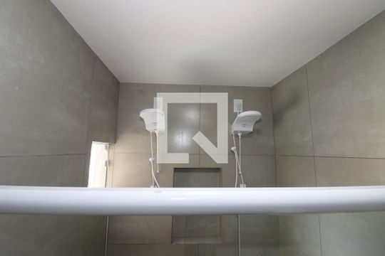 Banheiro Social de apartamento para alugar com 2 quartos, 62m² em Setor Habitacional Vicente Pires, Brasília