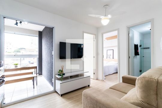 Apartamento para alugar com 2 quartos, 34m² em Vila Monumento, São Paulo