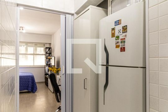 Cozinha - Geladeira de kitnet/studio à venda com 1 quarto, 33m² em República, São Paulo