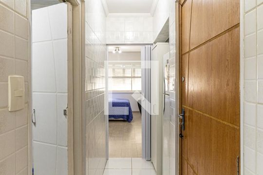 Entrada de kitnet/studio à venda com 1 quarto, 33m² em República, São Paulo