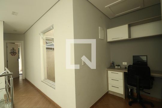Escritório - Corredor de casa à venda com 3 quartos, 258m² em Vila Curuçá, Santo André