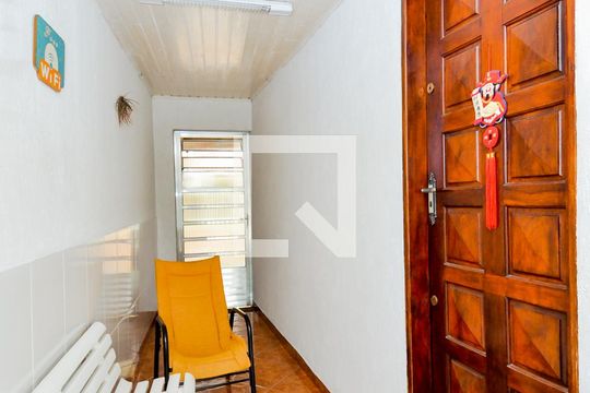 Corredor de Entrada  de casa à venda com 3 quartos, 188m² em Vila Cocaia, Guarulhos