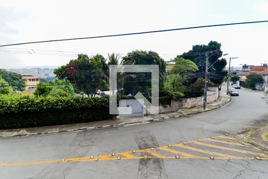 Vista da Suíte 1 de casa à venda com 3 quartos, 188m² em Vila Cocaia, Guarulhos