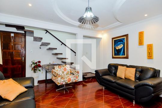 Sala de casa à venda com 3 quartos, 188m² em Vila Cocaia, Guarulhos