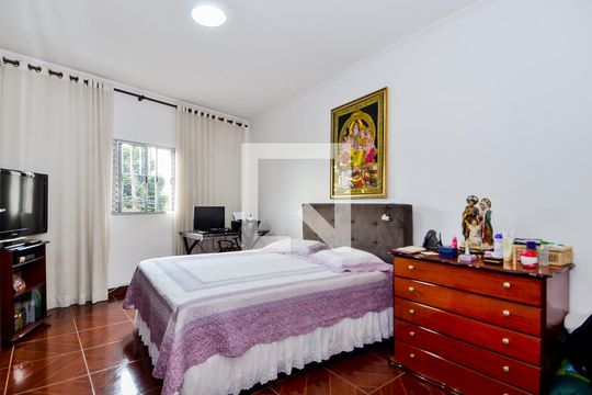 Suíte 1 de casa à venda com 3 quartos, 188m² em Vila Cocaia, Guarulhos